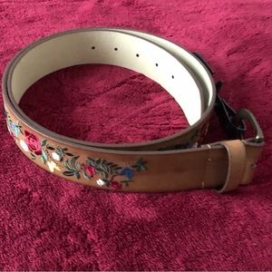 Women Floral Belt